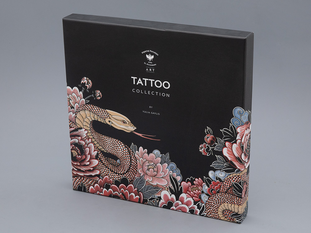 Тарелка декоративная «Tattoo SERPENTA (Татуировка Змея)» Форма: Восточная. Толстостенный костяной фарфор. 310 мм.