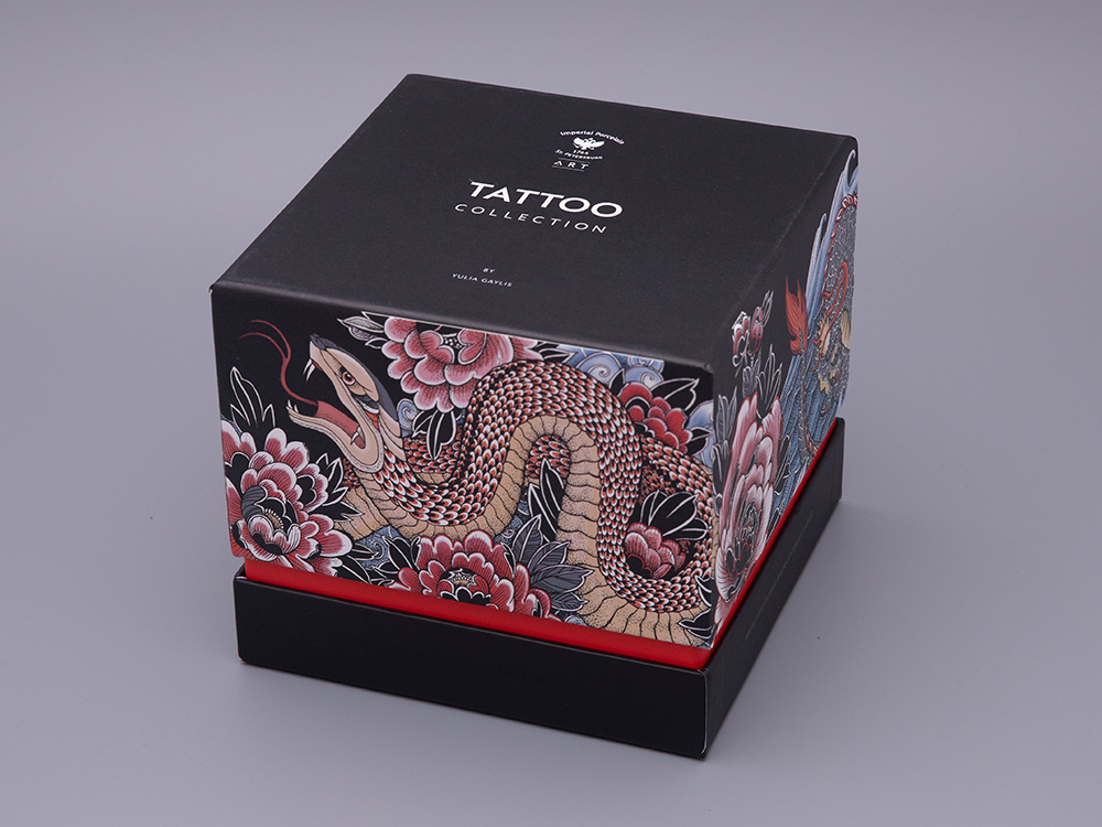 Бокал с блюдцем и крышкой «Tattoo SERPENTA (Татуировка Змея) (Татуировка Змея)» Толстостенный костяной фарфор