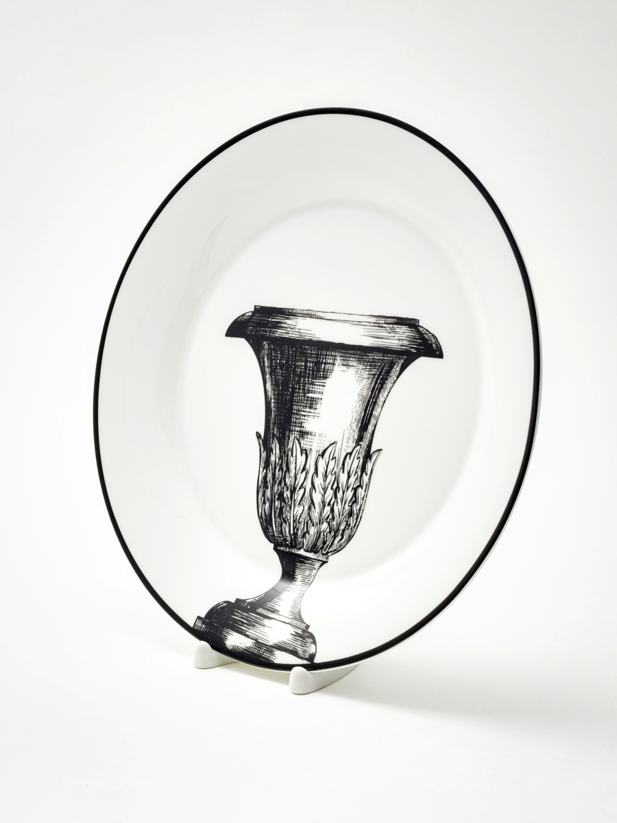 Тарелка плоская «Волшебный сад XII» Костяной фарфор. 260 мм.