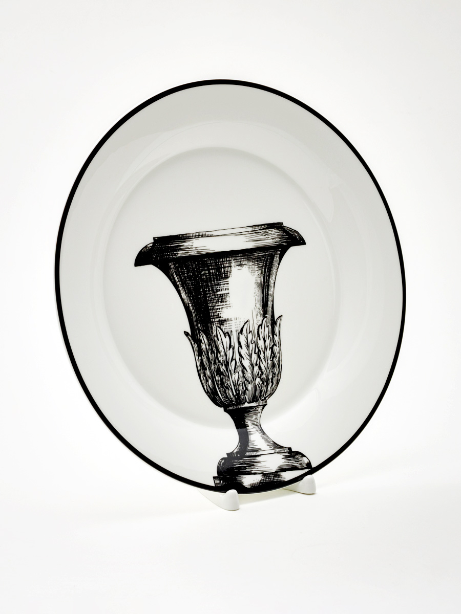 Тарелка плоская «Волшебный сад XII» Костяной фарфор. 260 мм.