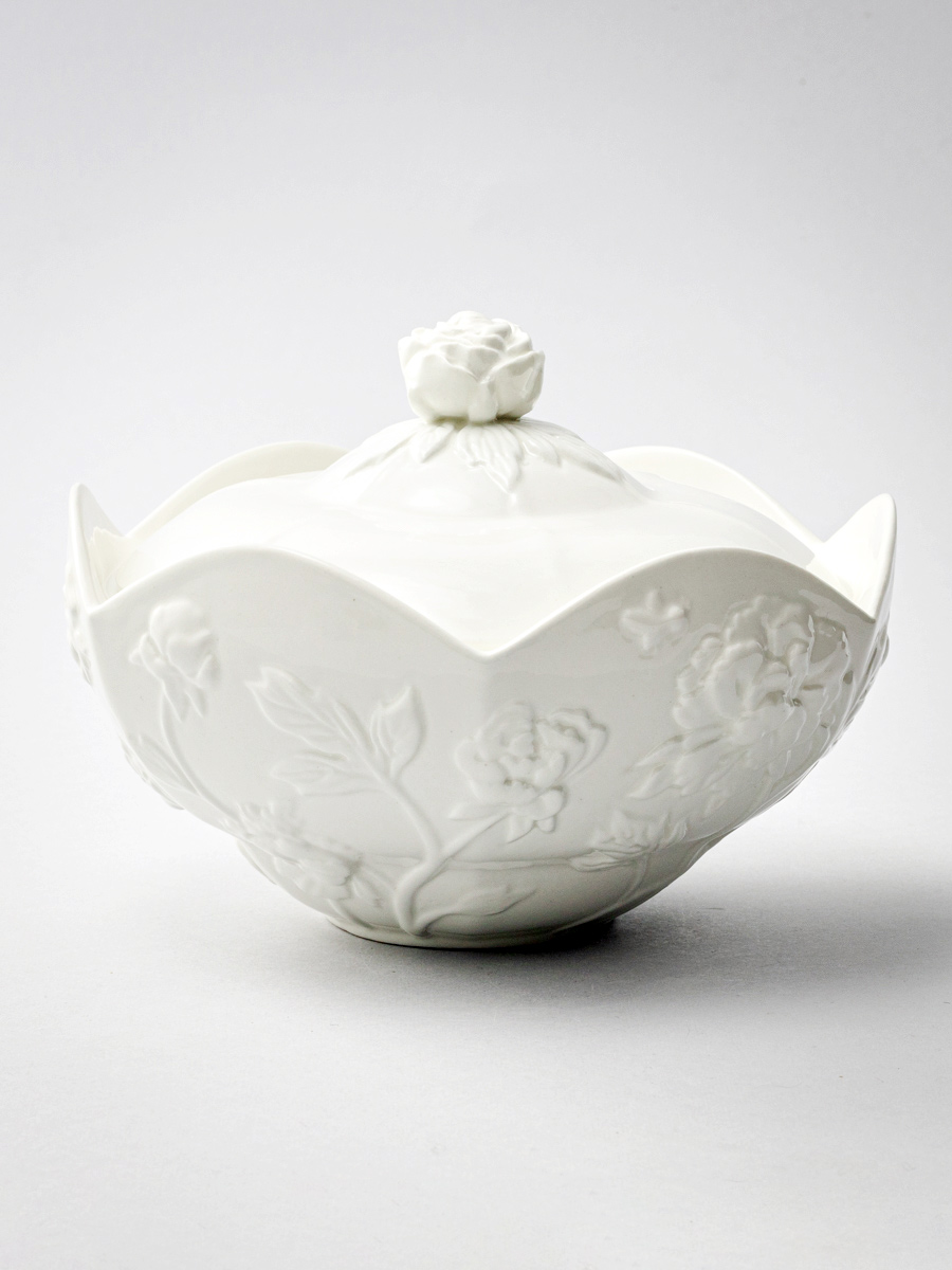 Конфетница «Цветочный рельеф Ivory»