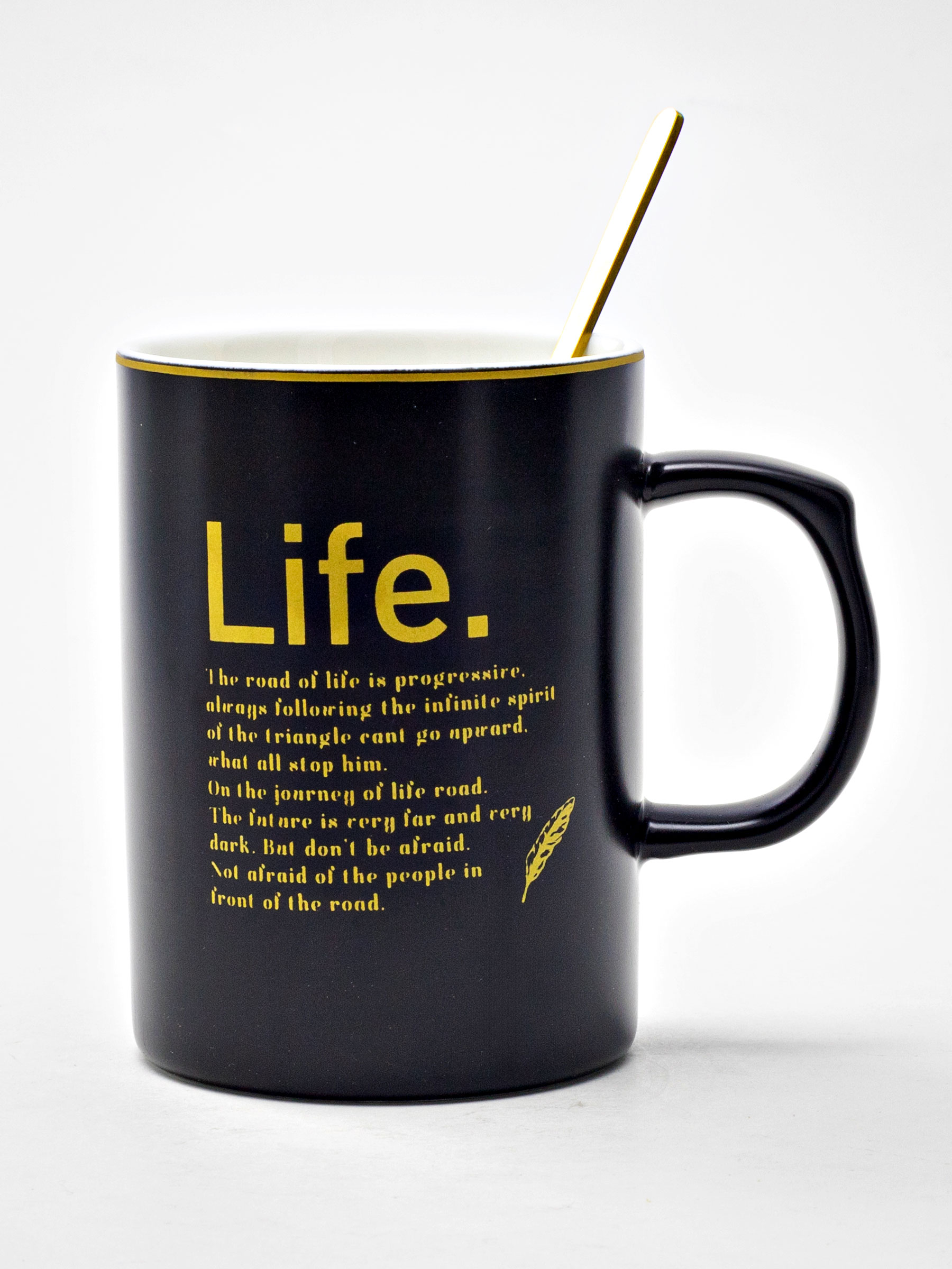 Кружка с ложкой «Life» 1/2 Форма: Royal Classics. Керамика. 480 мл.
