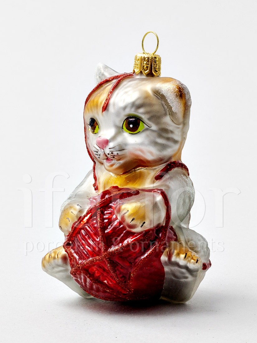 Елочная игрушка «Котенок с клубком» Стекло. 60 x 100 мм.