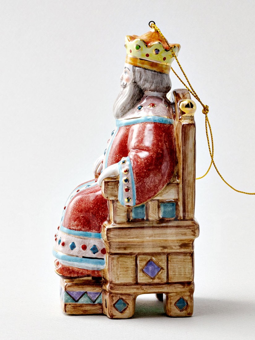 Елочная игрушка «Царь Салтан» Форма: Царь Салтан. Майолика. 75 x 150 мм.