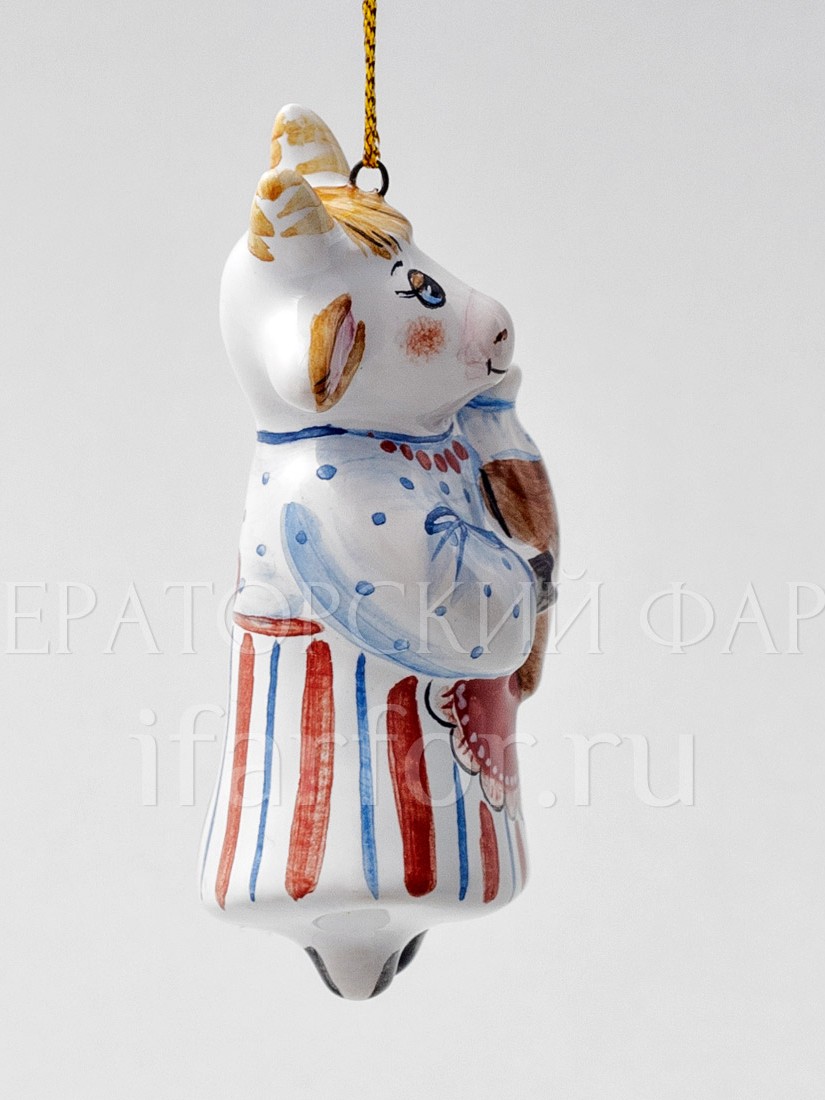 Елочная игрушка «Корова На здоровье» Форма: Корова На здоровье. Майолика. 40 x 80 мм.
