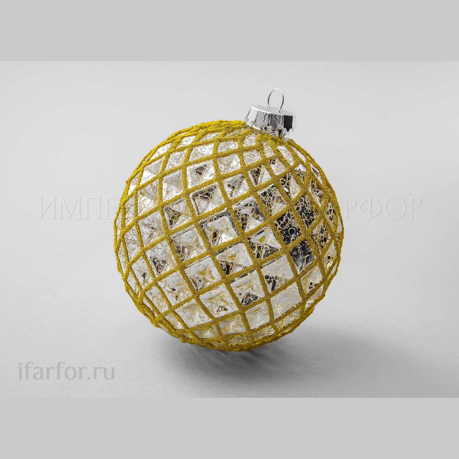 Елочная игрушка «Шар с бисером» Форма: Шар с бисером. Стекло. 100 x 95 x 110 мм.