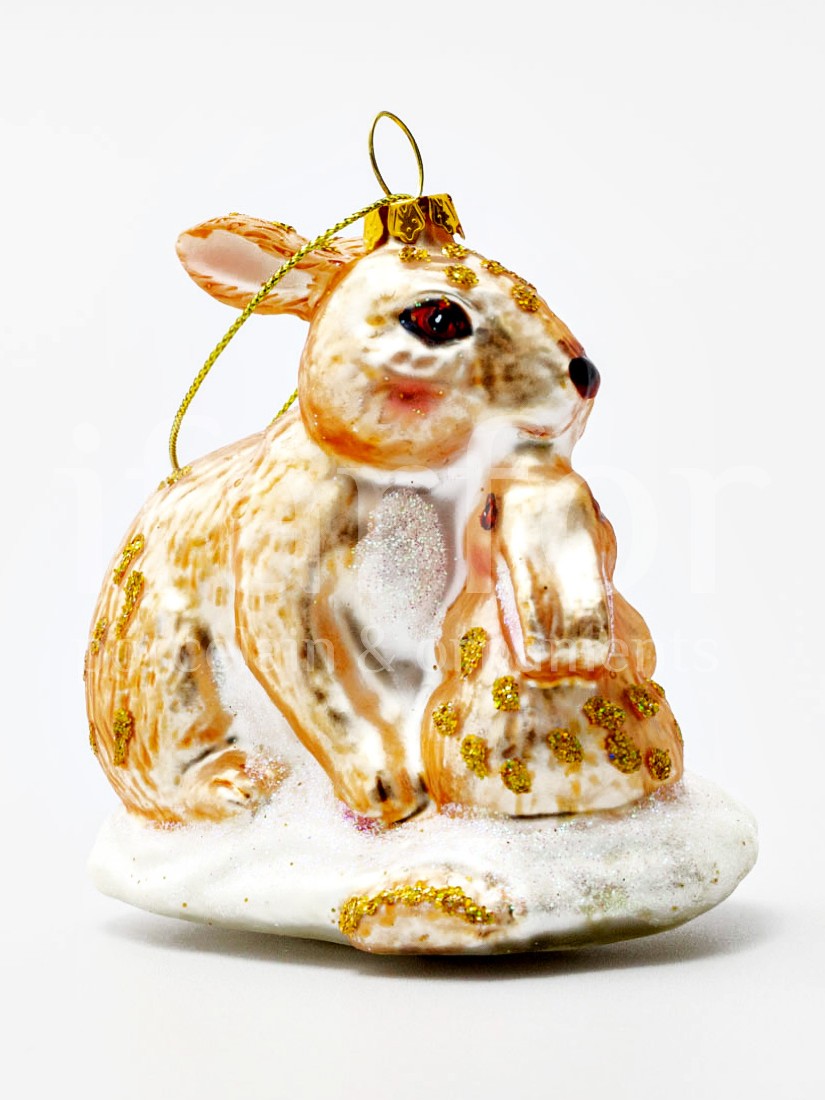 Елочная игрушка «Крольчиха с крольчонком» Стекло, смола. 95 x 100 мм.