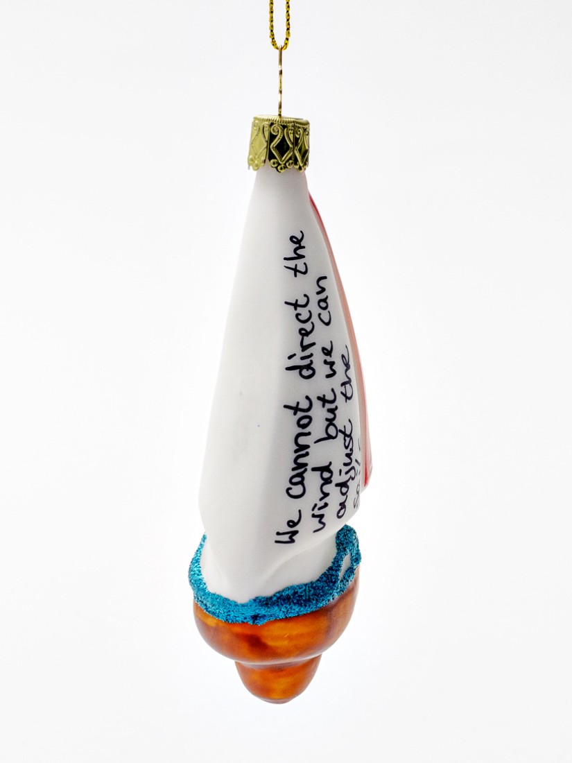 Елочная игрушка «Парусник» Стекло. 80 x 130 мм.