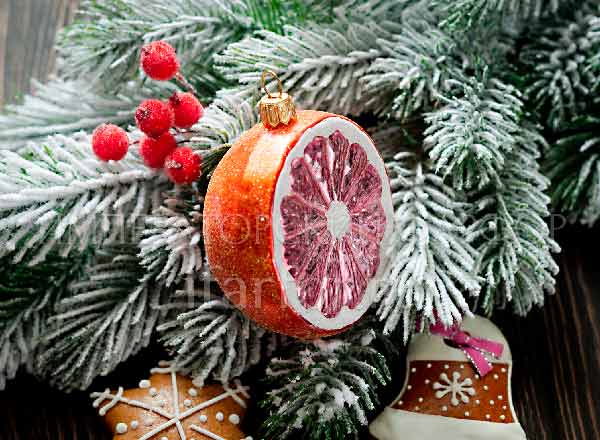 Christmas tree toy Half grapefruit