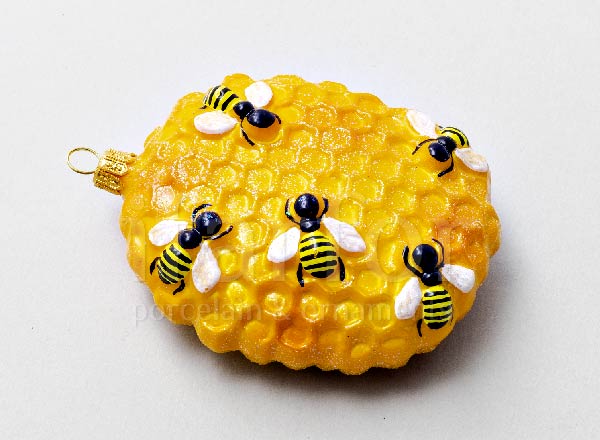 Елочная игрушка Соты с пчелами