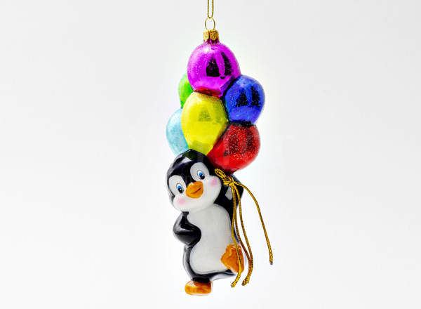 Елочная игрушка Пингвин с воздушными шарами