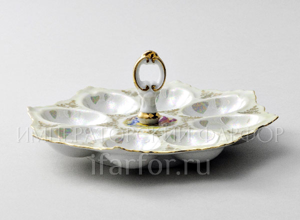 Tray for eggs Madonna Mother of Pearl Crown Round tray for 8 eggs
