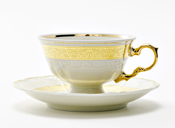 Cup and saucer tea Golden ribbon Ivory Maria