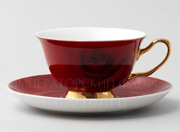 Cup and saucer tea Red rose Royal Classics