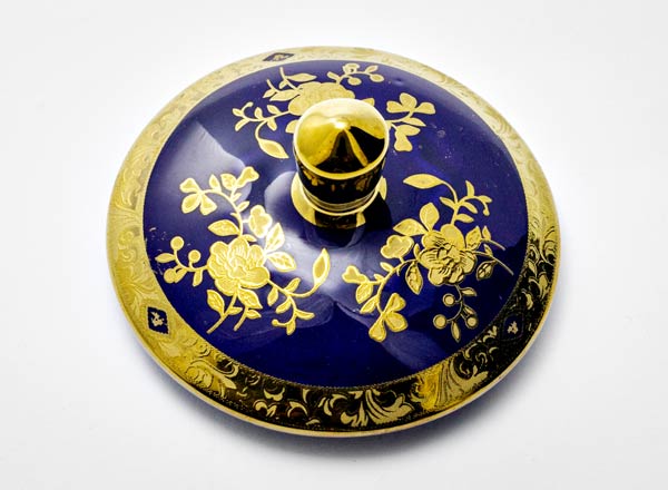 Lid tu sugar bowl Couple in love Royal Classics