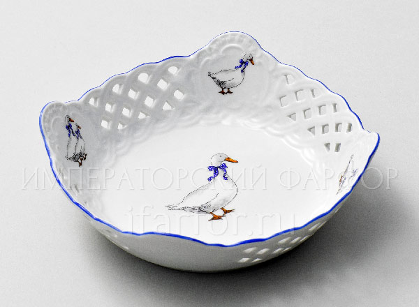 Candy dish square Geese DUBI