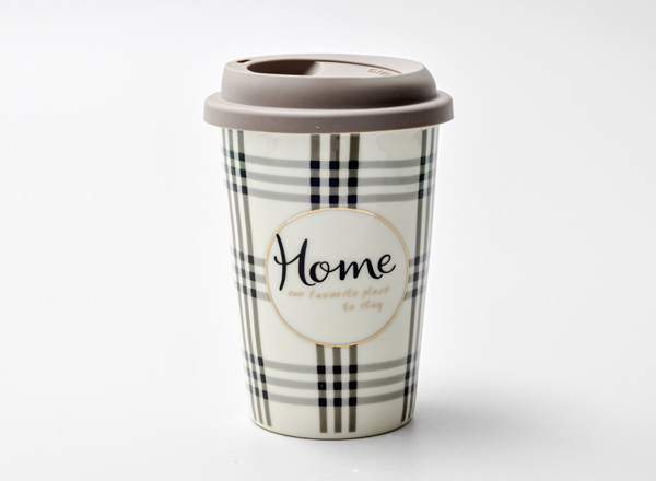 Thermo mug Home our favorite place to stay (bege) Royal Classics