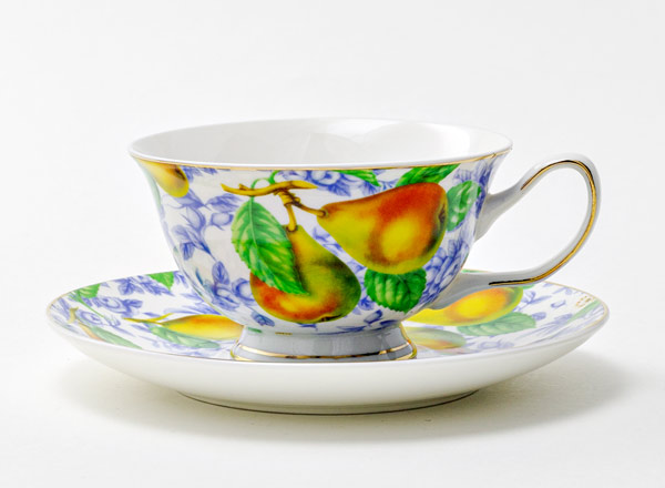 Cup and saucer tea Pear Royal Classics