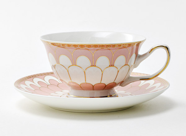 Cup and saucer tea Emma pink Royal Classics