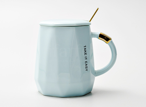 Mug with lid and spoon TAKE IT EASY Royal Classics