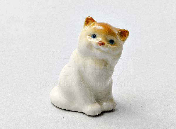 Sculpture Murzik cat