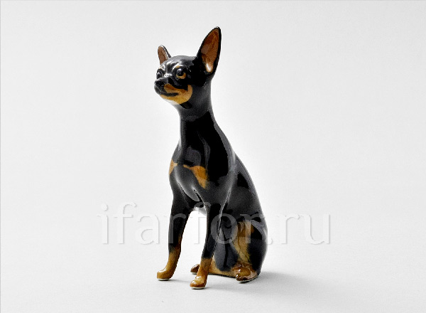 Sculpture Toy Terrier sitting black
