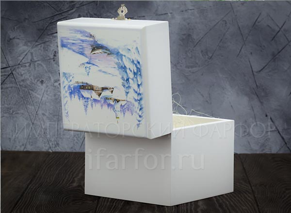 Casket for 1 boll for Christmas toys White casket with a New Years pattern Casket