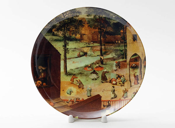 Decorative plate Bruegel Pieter the Elder Children games 1