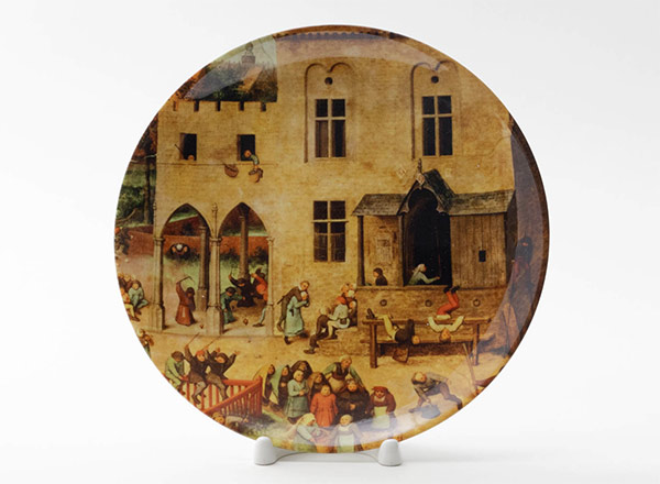 Decorative plate Bruegel Pieter the Elder Children games 2