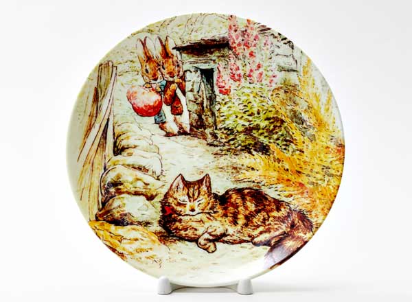 Decorative plate Potter Beatrix Rabbits and cat