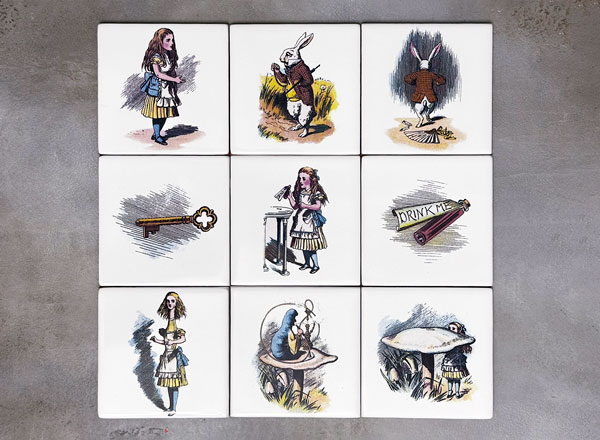 Set of tiles Drink me 