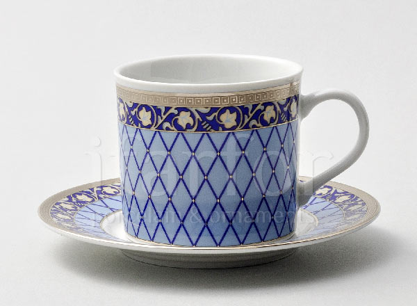 Cup and saucer tea Marian CAIRO
