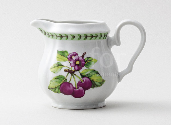 Creamer Summer garden Rose