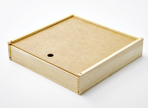 Шкатулка для 2х декоративных тарелок Шкатулка