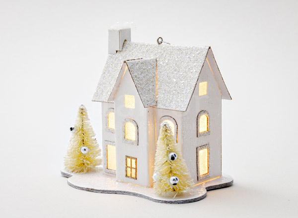 Christmas-tree decoration Snow-covered glowing house 3 LED