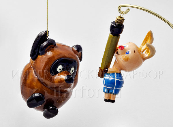 Set of Christmas tree toys in a gift box Piglet and Winnie Pooh in search of honey 