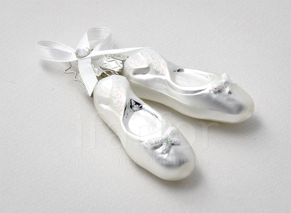 Christmas tree toy Pointe shoes