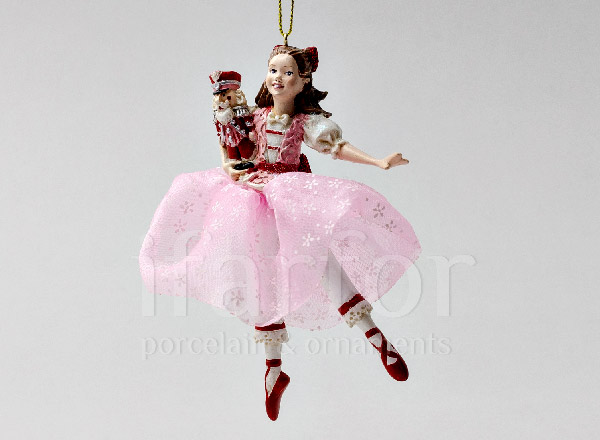 Елочная игрушка Девочка со щелкунчиком Девочка со щелкунчиком Клара
