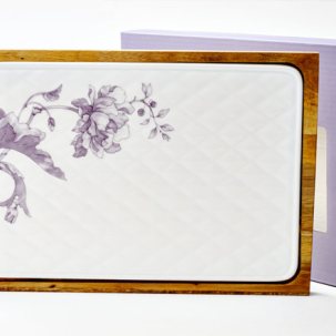 Доска сервировочная в подарочной коробке Monplaisir Violet Монплезир фиолетовый Стандартная