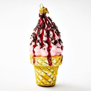 Елочная игрушка Клубничное мороженое