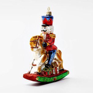 Елочная игрушка Щелкунчик на лошадке-качалке