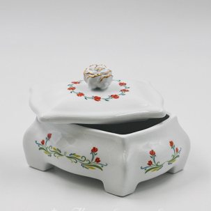 Шкатулка с розой