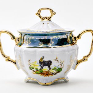 Сахарница Охота зеленая. Козел Мария-Тереза