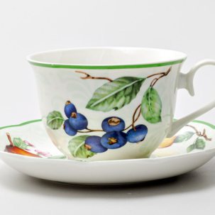 Чашка с блюдцем чайная Фрукты. Голубика 1/2 Royal Classics