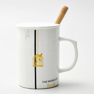 Кружка с крышкой и ложкой The world of birds Royal Classics