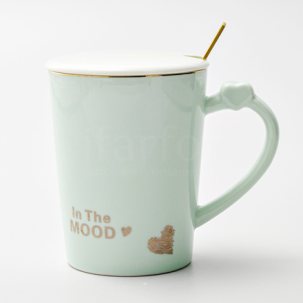 Кружка с крышкой и ложкой In the mood Royal Classics