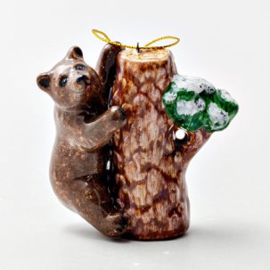 Елочная игрушка Медвежонок на бревне