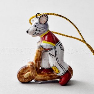 Елочная игрушка Мышонок на самокате