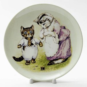 Декоративная тарелка Кошка-портниха