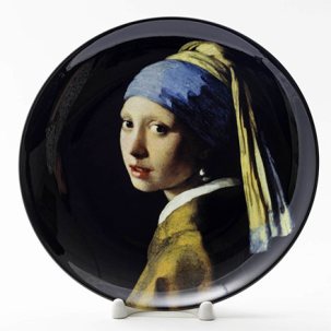 Декоративная тарелка Девушка с жемчужной сережкой